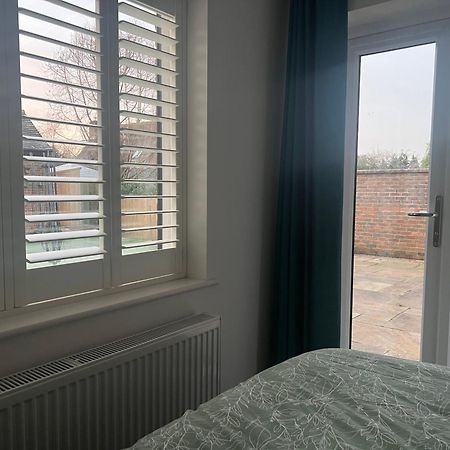 12 Ganderhill Apartamento Haywards Heath Exterior foto